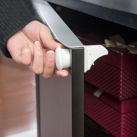 Magic Safety Baby Locks - CozyPath by Pathmol